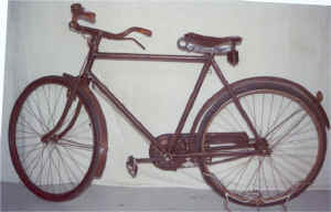 Bicicletta 28 Giuseppe MARINI anno 1915.jpg (121935 byte)