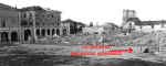 fontana-piazza-distrutta.jpg (49305 byte)