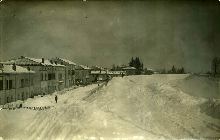 nevicata-1929-via-mameli.jpg (407929 byte)