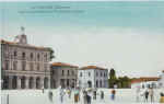piazza_monti_a_colori_1.jpg (228432 byte)