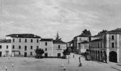 piazzale-_chiesa_corso_gari.jpg (197798 byte)